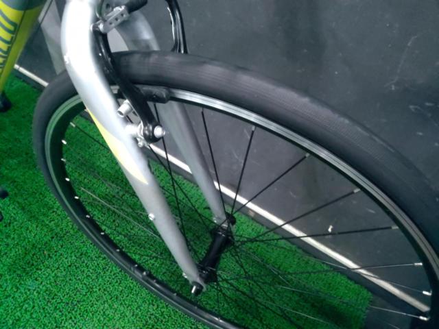 SPECIALIZED SIRRUS 2017年モデル 700×28C/3×8S アルミフレームクロスバイク シルバー×イエロー メーカーサイズXS