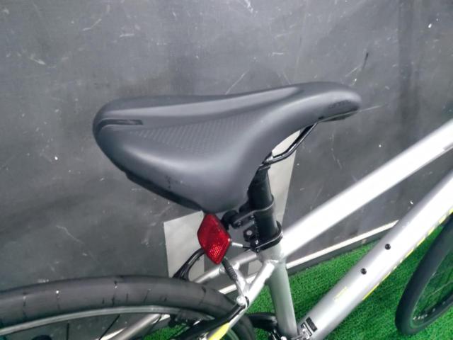 SPECIALIZED SIRRUS 2017年モデル 700×28C/3×8S アルミフレームクロスバイク シルバー×イエロー メーカーサイズXS