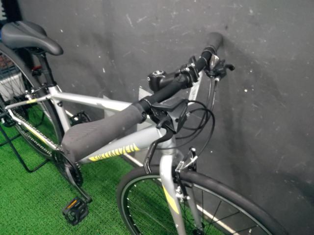 SPECIALIZED SIRRUS 2017年モデル 700×28C/3×8S アルミフレームクロスバイク シルバー×イエロー メーカーサイズXS