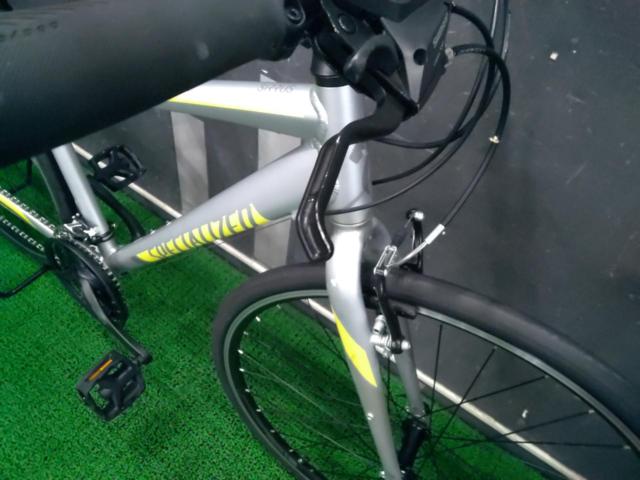 SPECIALIZED SIRRUS 2017年モデル 700×28C/3×8S アルミフレームクロスバイク シルバー×イエロー メーカーサイズXS