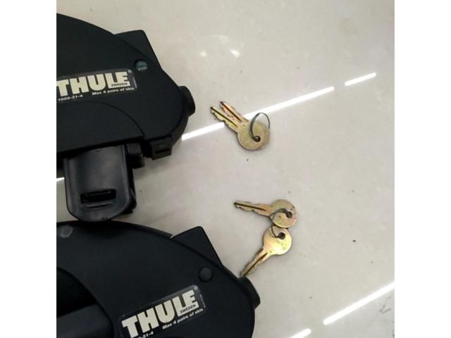 THULE スキーキャリア