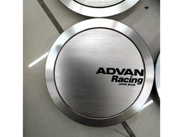ADVAN Racing センターキャップ