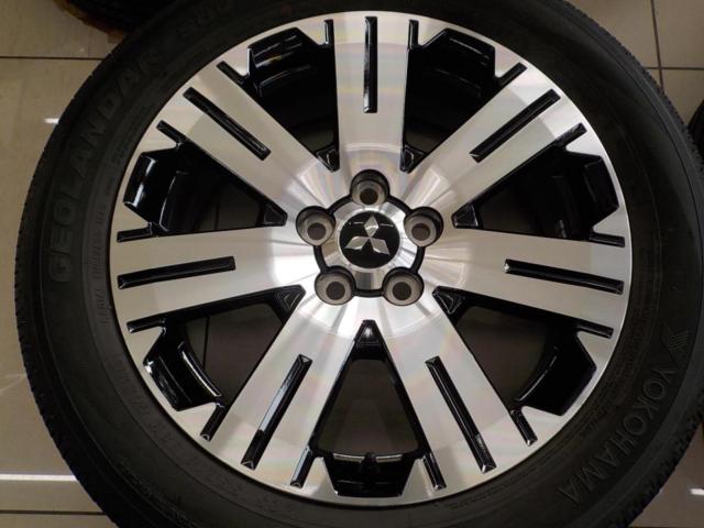 MITSUBISHI デリカD:5後期 純正ホイール + YOKOHAMA GEOLANDAR SUV G055
