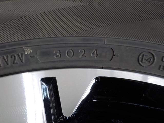 MITSUBISHI デリカD:5後期 純正ホイール + YOKOHAMA GEOLANDAR SUV G055
