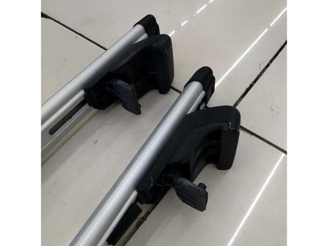 【RVR/GA4W】THULE スキーキャリアセット
