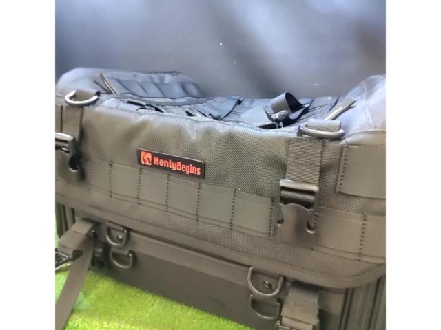 henly begins シートバッグ