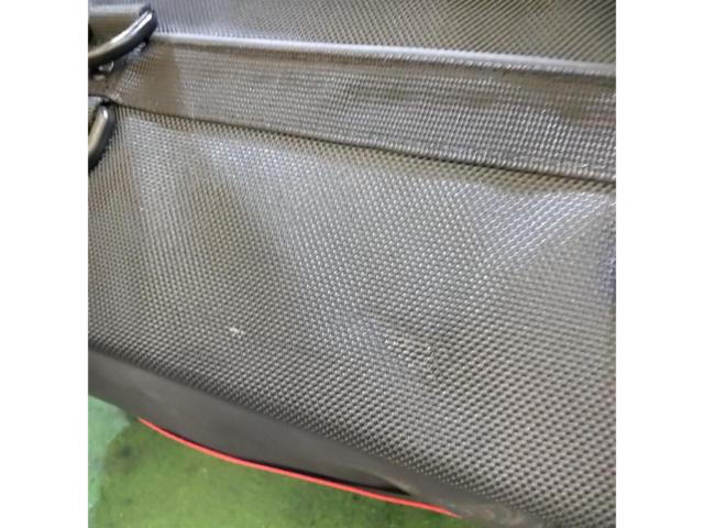 henly begins シートバッグ