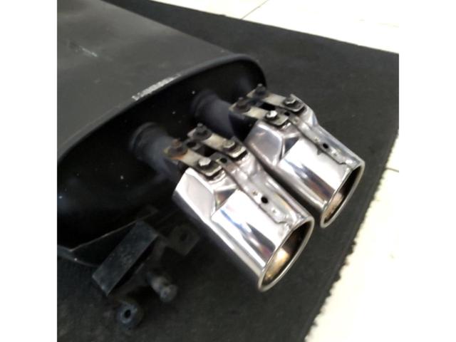 Stagea M35
Genuine NISSAN parts
Rear piece muffler