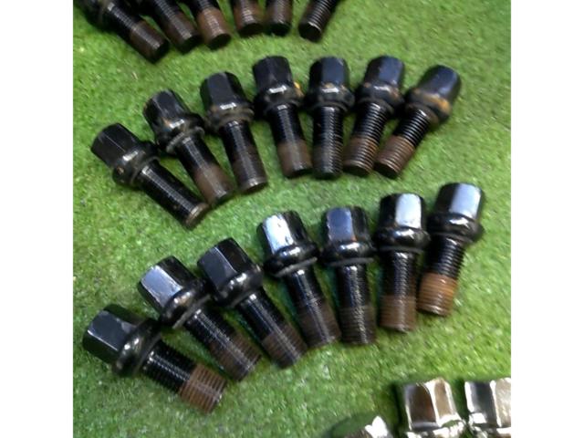 メーカー不明 球面ボルト 首下29mm/M14/P1.5 20個セット
