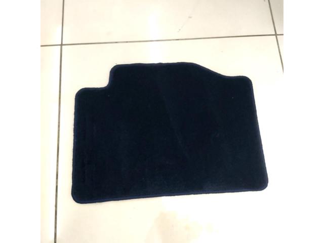 Aura/E13 NISSAN Genuine Option
Floor mat