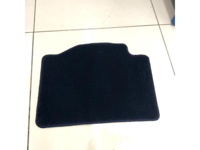 Aura/E13 NISSAN Genuine Option
Floor mat