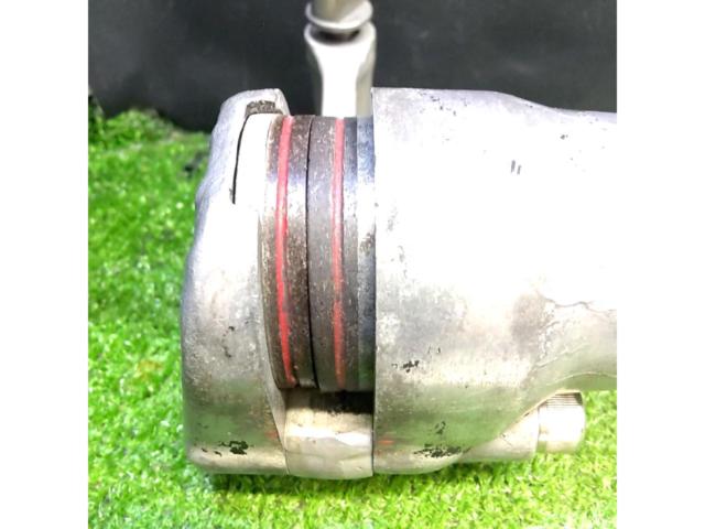 [CB400
FOURHONDA Genuine Parts
Caliper