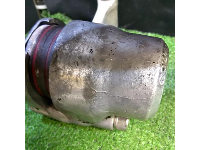 [CB400
FOURHONDA Genuine Parts
Caliper