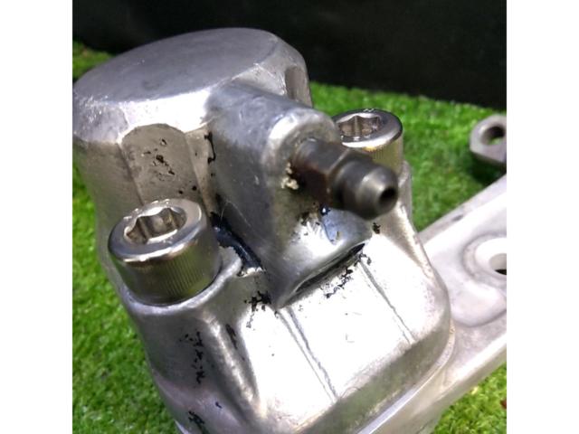 [CB400
FOURHONDA Genuine Parts
Caliper