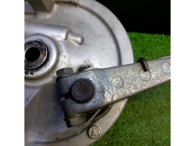 Benly/CD50/Mid-to-late model Honda genuine parts
front
Brake drum