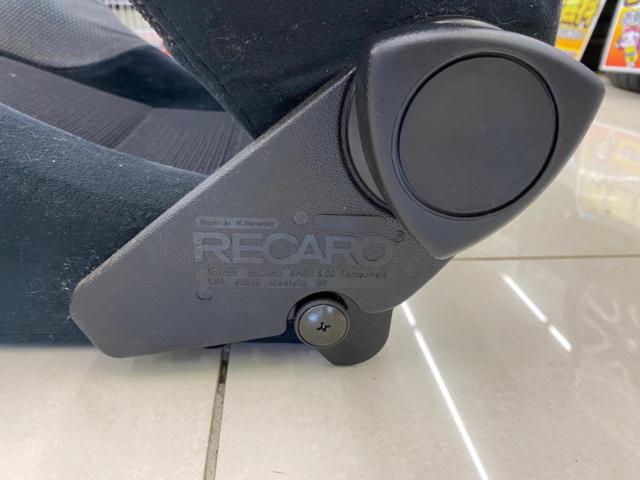 RECARO
SR-3
Reclining seat