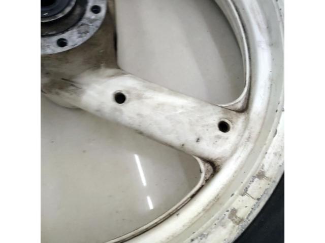 【FZR250/2KR】YAMAHA純正フロントホイール