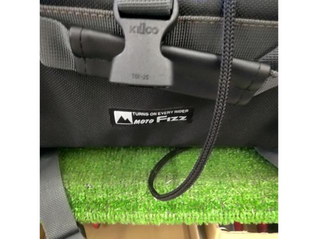 [MOTO
FIZZ Seat Bag
MFK-101