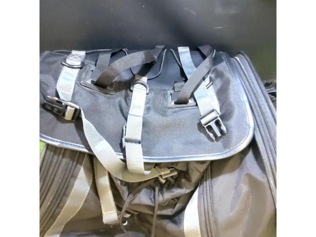 [MOTO
FIZZ Seat Bag
MFK-101