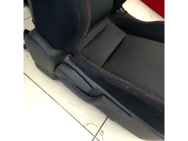 【ZN6 86 前期 GTグレード】TOYOTA純正シート 運転席側