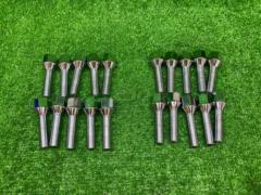M12/P1.5/Shank length 39mm/Tapered, Manufacturer unknown
Imported car bolts