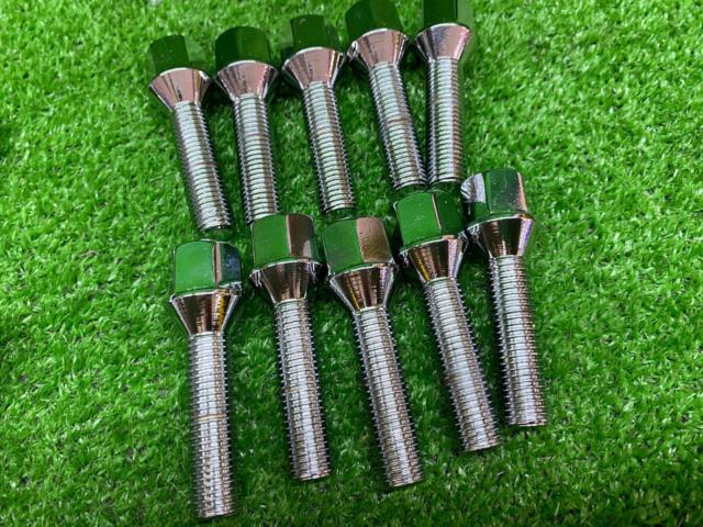 M12/P1.5/Shank length 39mm/Tapered, Manufacturer unknown
Imported car bolts