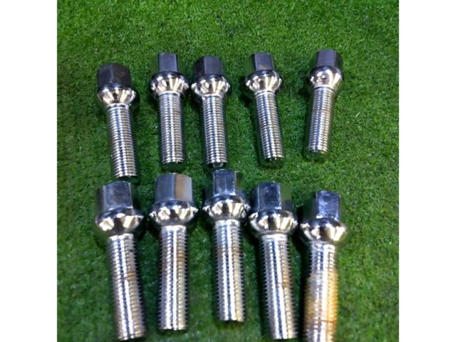 M14/P1.5/39mm under the head/Spherical lens, manufacturer unknown
bolt