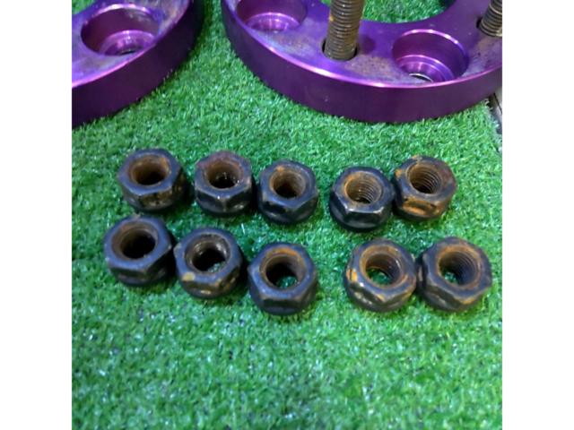 Unknown Manufacturer
Wide tread spacer M12/P1.5/114.3-5H/20mm