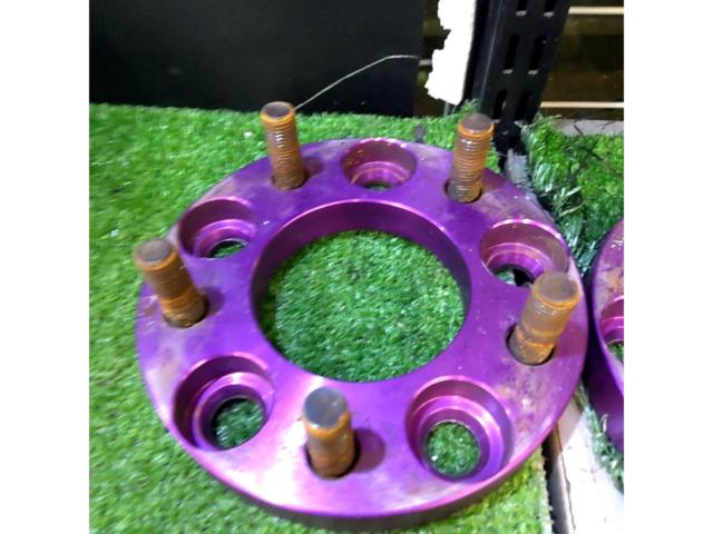 Unknown Manufacturer
Wide tread spacer M12/P1.5/114.3-5H/20mm