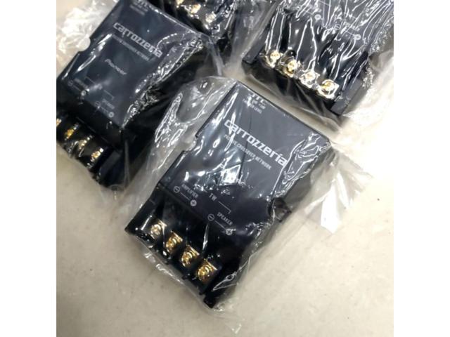 carrozzeria
Crossover network
4 pieces set