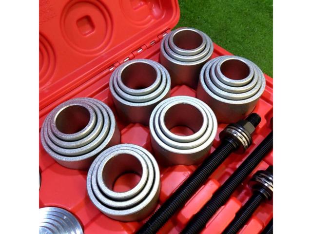 28 points
Pull Sleeve Kit
Bushing and bearing press-fitting and removal tool