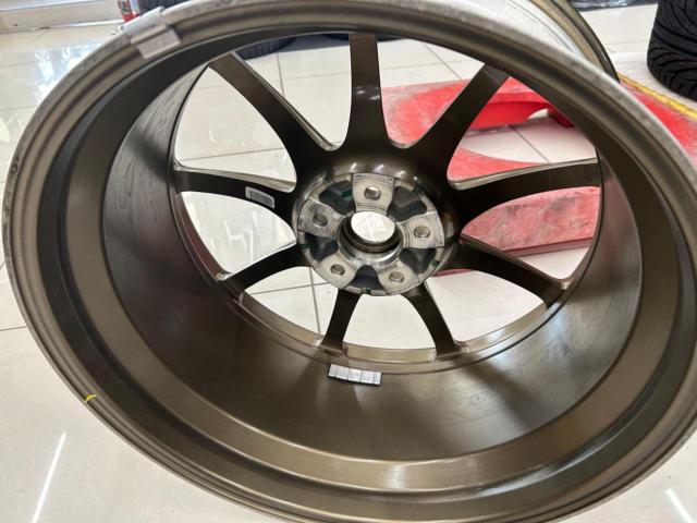 ★希少★ 日産 GT-R R35 Premium edition T-spec 純正20インチアルミ鍛造ホイール ブロンズカラー 1本のみ