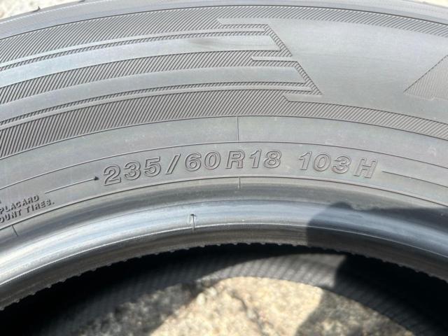 YOKOHAMA ADVAN V61 E+