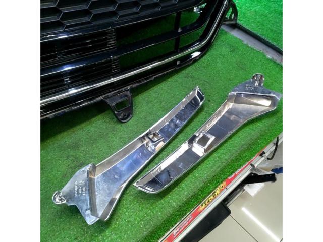 【N-BOX JF3/JF4】HONDA純正フロントグリル + 無限フロントガーニッシュ