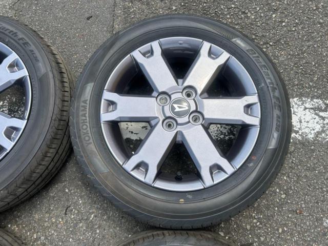 DAIHATSU タフト 純正15インチアルミホイール  + YOKOHAMA BluEarth-FE AE30