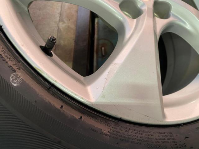 TOYOTA C-HR 純正アルミホイール + KENDA KR201 215/60R17