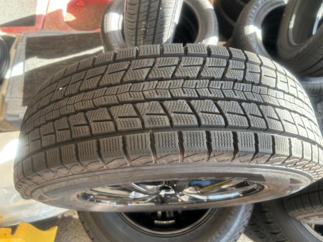 HOT STUFF Exceeder E08 + DUNLOP WINTERMAXX SJ8