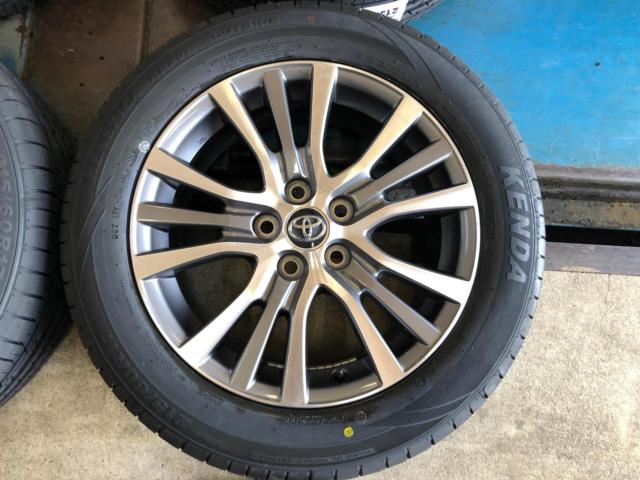 TOYOTA
Estima
Hybrid/20 Series Genuine Wheels
+
KENDA
KR 201
215 / 60R17