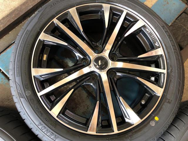 weds
LEONIS
UC
+
KENDA
KR 203
205 / 50R17
93V