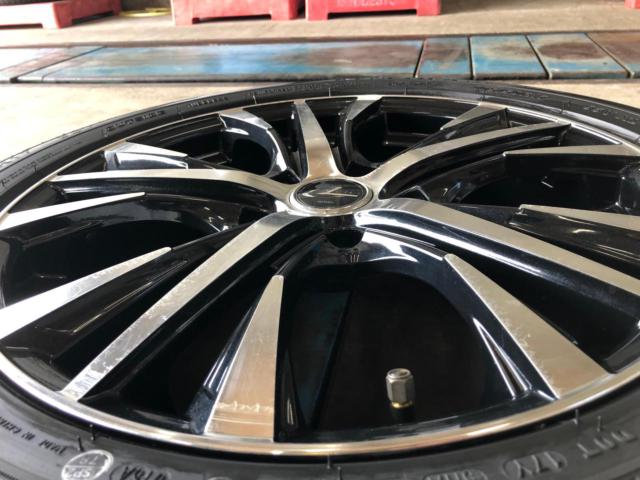 weds
LEONIS
UC
+
KENDA
KR 203
205 / 50R17
93V