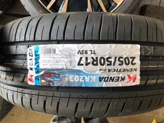 weds
LEONIS
UC
+
KENDA
KR 203
205 / 50R17
93V