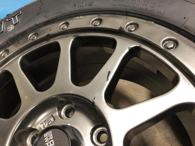 THE
ROT
WHEELS
RO401
+
KENDA
KR28
LT225 / 70R16