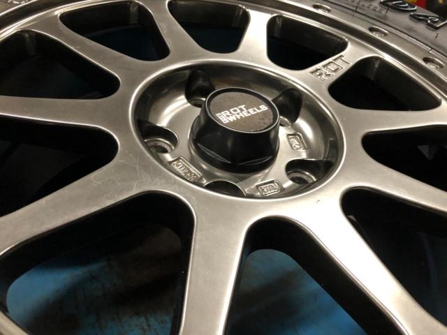 THE
ROT
WHEELS
RO401
+
KENDA
KR28
LT225 / 70R16
