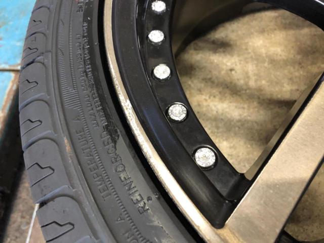 AME
SHALLEN
XF-55
+
KENDA
KR32
225 / 40R19