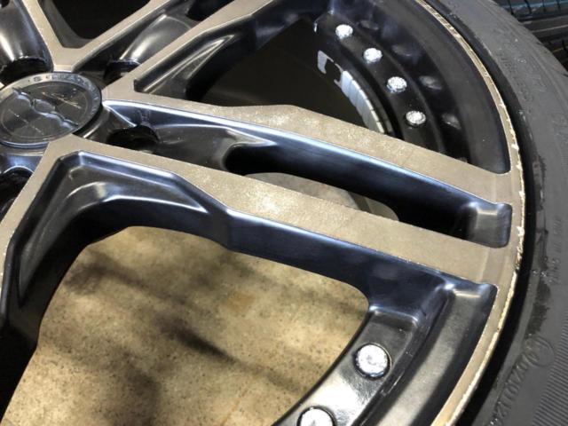 AME
SHALLEN
XF-55
+
KENDA
KR32
225 / 40R19
