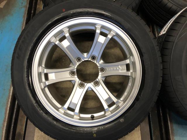 weds
KEELER
FORCE
+
KENDA
KR 201
215 / 60R17
96H