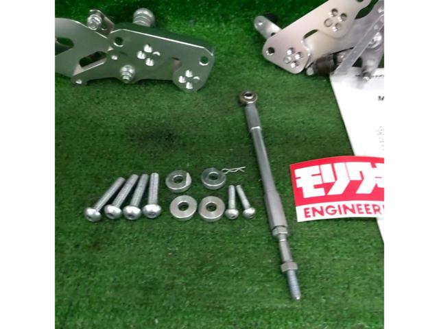 Moriwaki Engineering スイングステップキット【CB1300SF/SC54(’03-’20)】