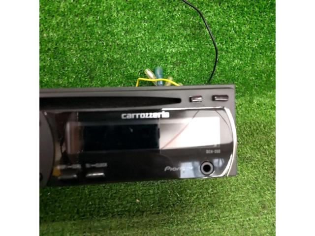 Wakeari
carrozzeria
DEH-350 *2010 model