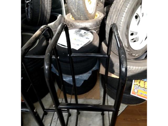メーカー不明 タイヤラック 2個セット