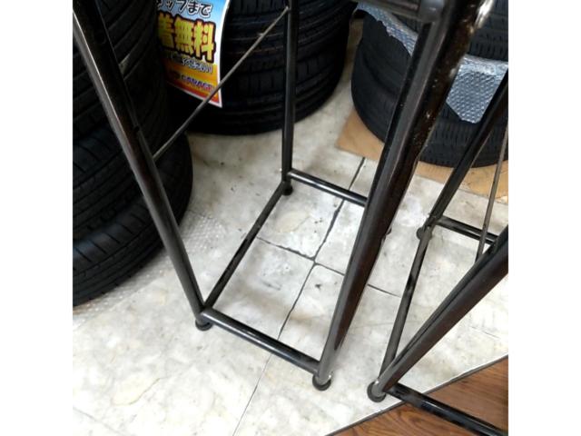 メーカー不明 タイヤラック 2個セット